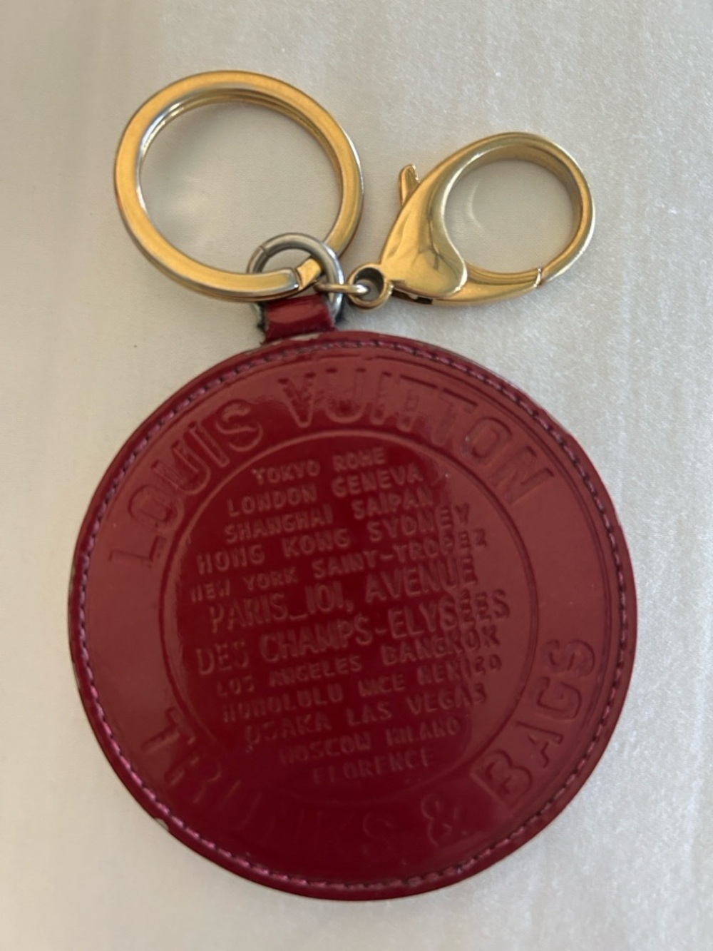 Louis Vuitton Porte Clais Vernis Trunk & Bag Charm